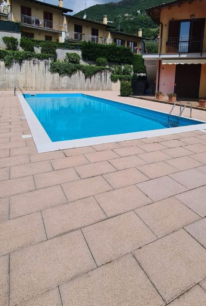 La Casa Di Gabry In Residence Con Piscina Comune Тавернола-Бергамаска Екстер'єр фото